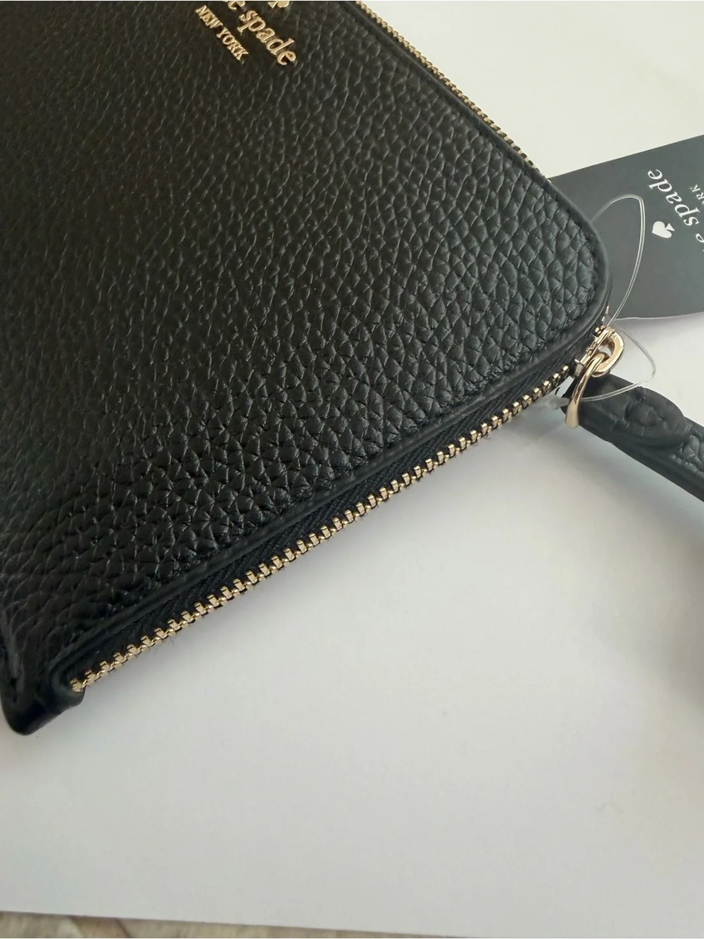 Kate Spade Lucy Medium L Zip Wristlet Black Pebbled Leather KE574 NWT
